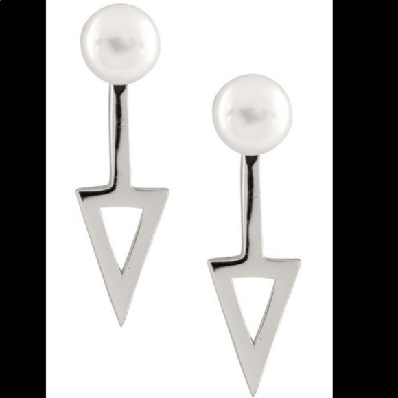 Jewelry - Splendid Pearls Silver Drop Triangle Earrings